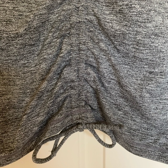 Calvin Klein Heather Grey workout top XL. - Picture 2 of 4